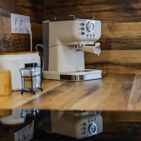 Szepvoelgyi * 埃格尔